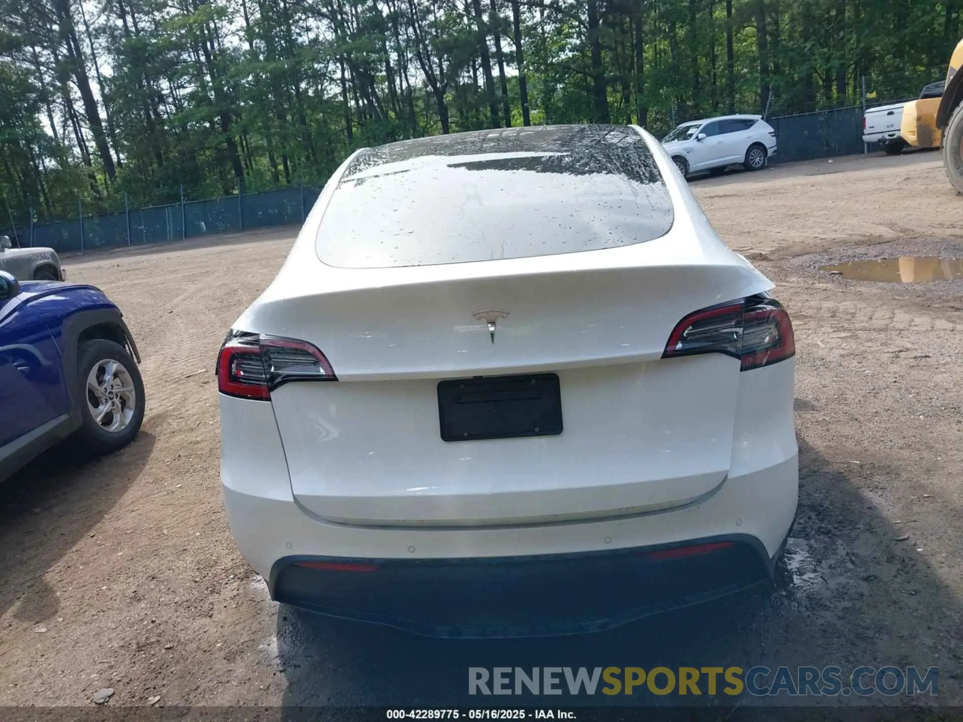 15 Фотография поврежденного автомобиля 5YJYGAED8MF173496 TESLA MODEL Y 2021
