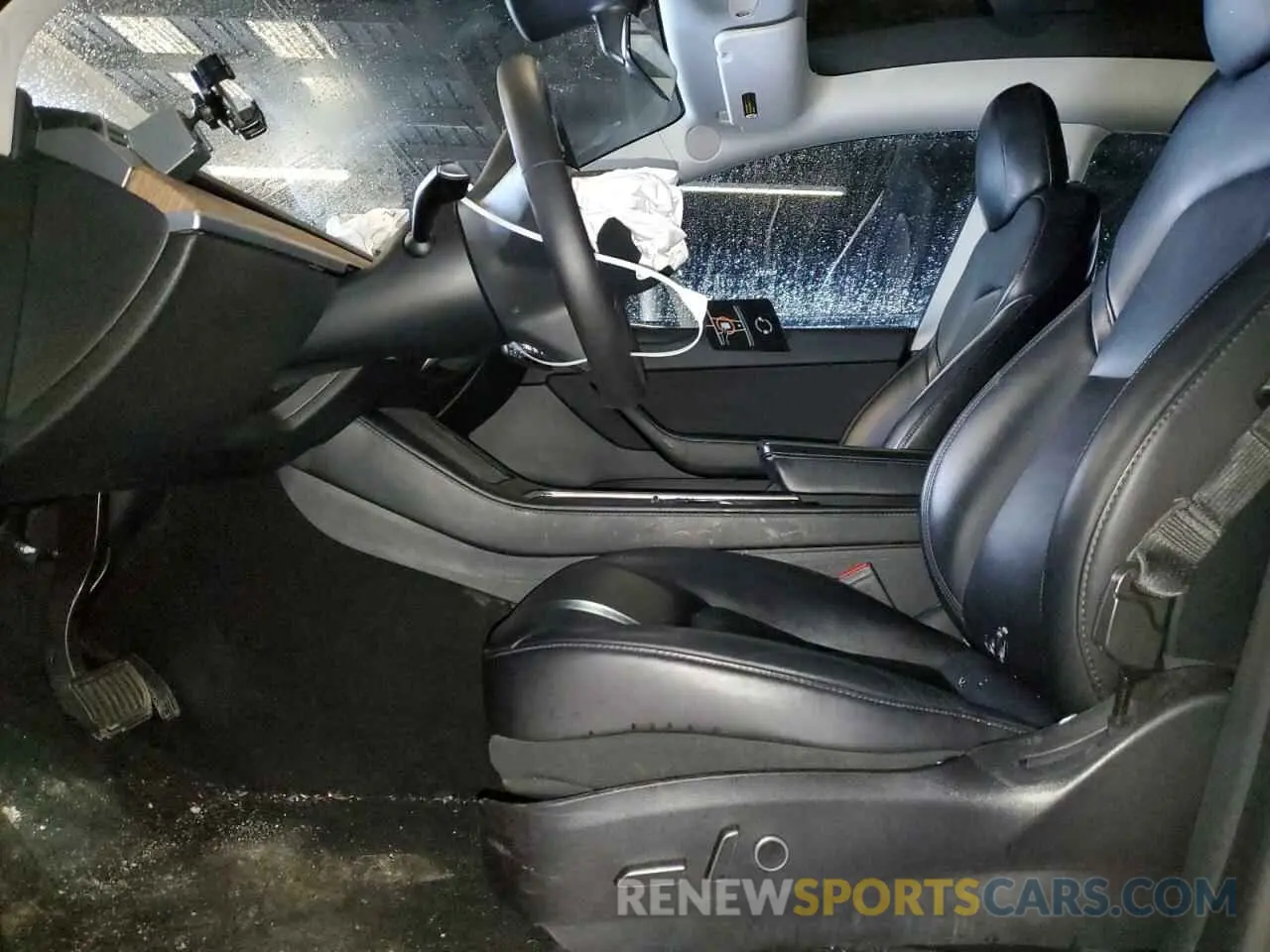 7 Photograph of a damaged car 5YJYGAEE0MF223185 TESLA MODEL Y 2021