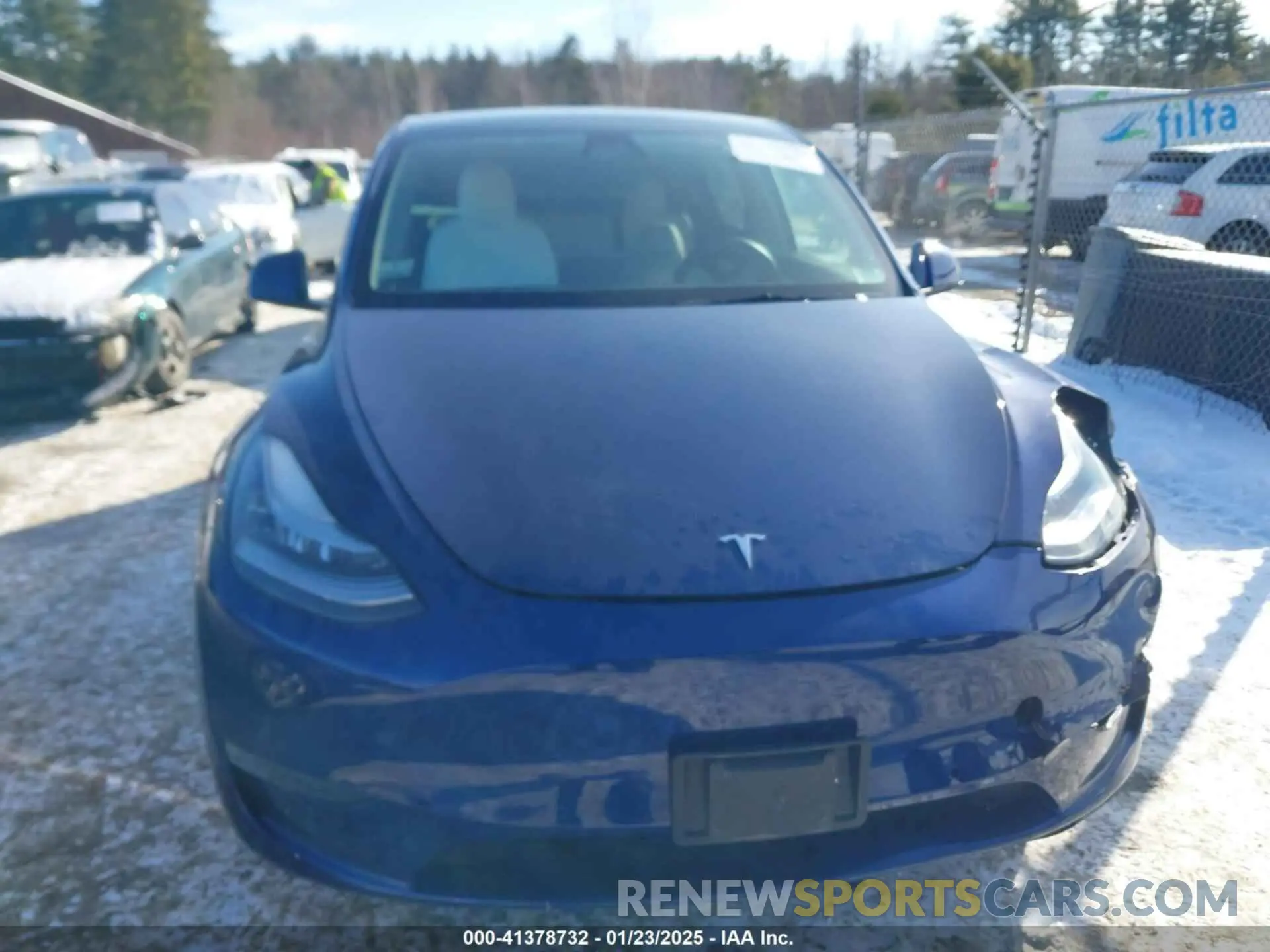 12 Photograph of a damaged car 5YJYGAEE1MF144432 TESLA MODEL Y 2021