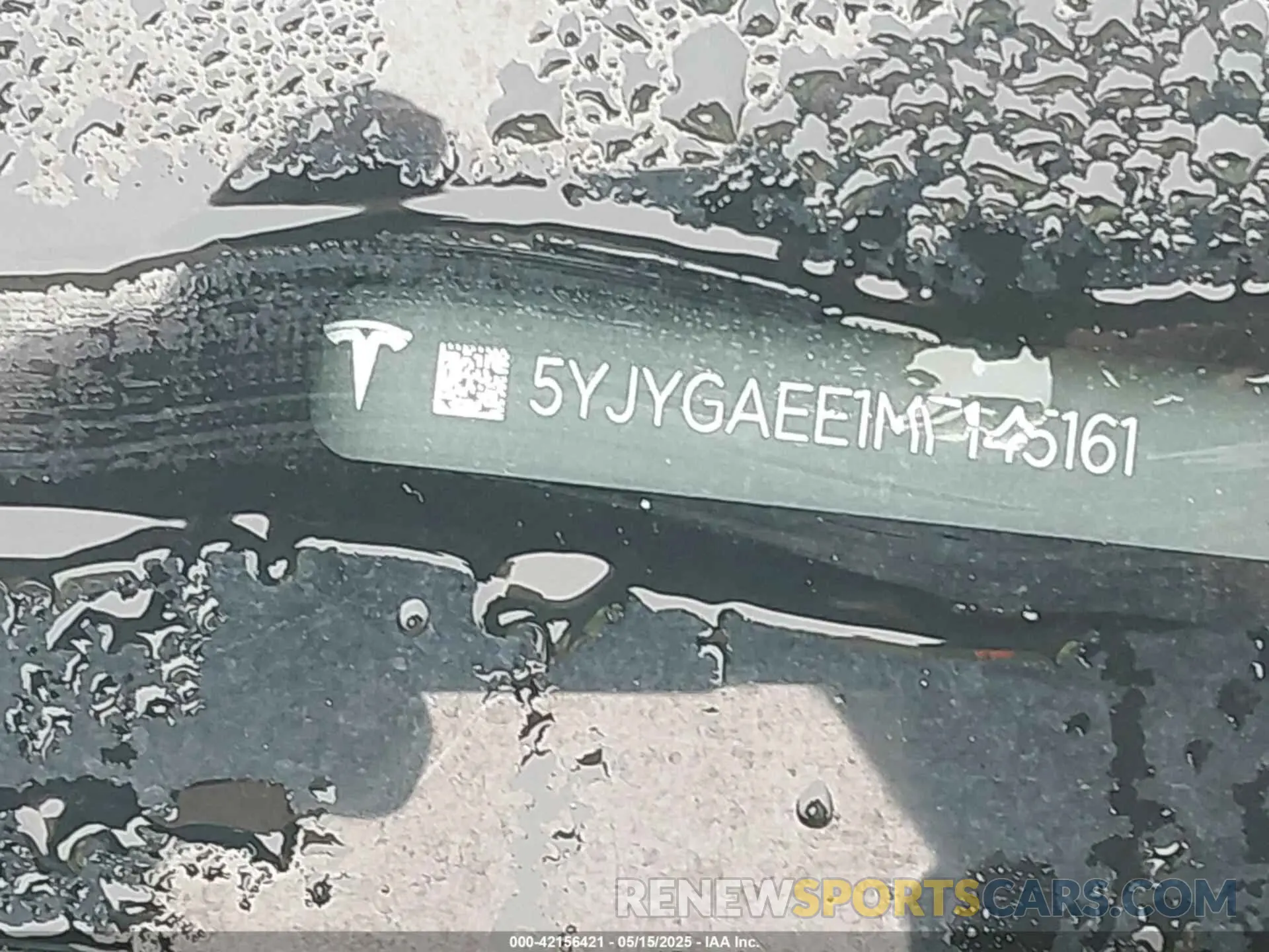 19 Photograph of a damaged car 5YJYGAEE1MF145161 TESLA MODEL Y 2021