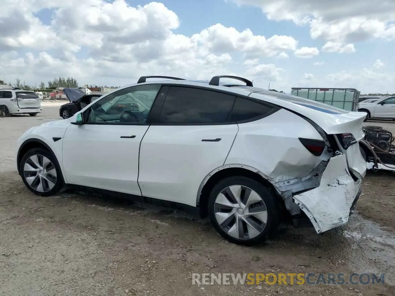 2 Фотография поврежденного автомобиля 5YJYGAEE1MF186602 TESLA MODEL Y 2021