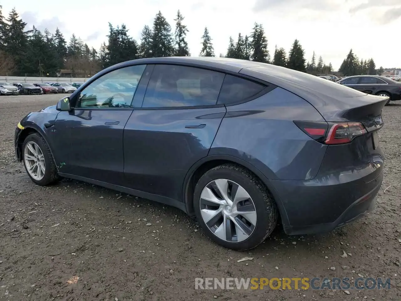 2 Photograph of a damaged car 5YJYGAEE2MF207957 TESLA MODEL Y 2021
