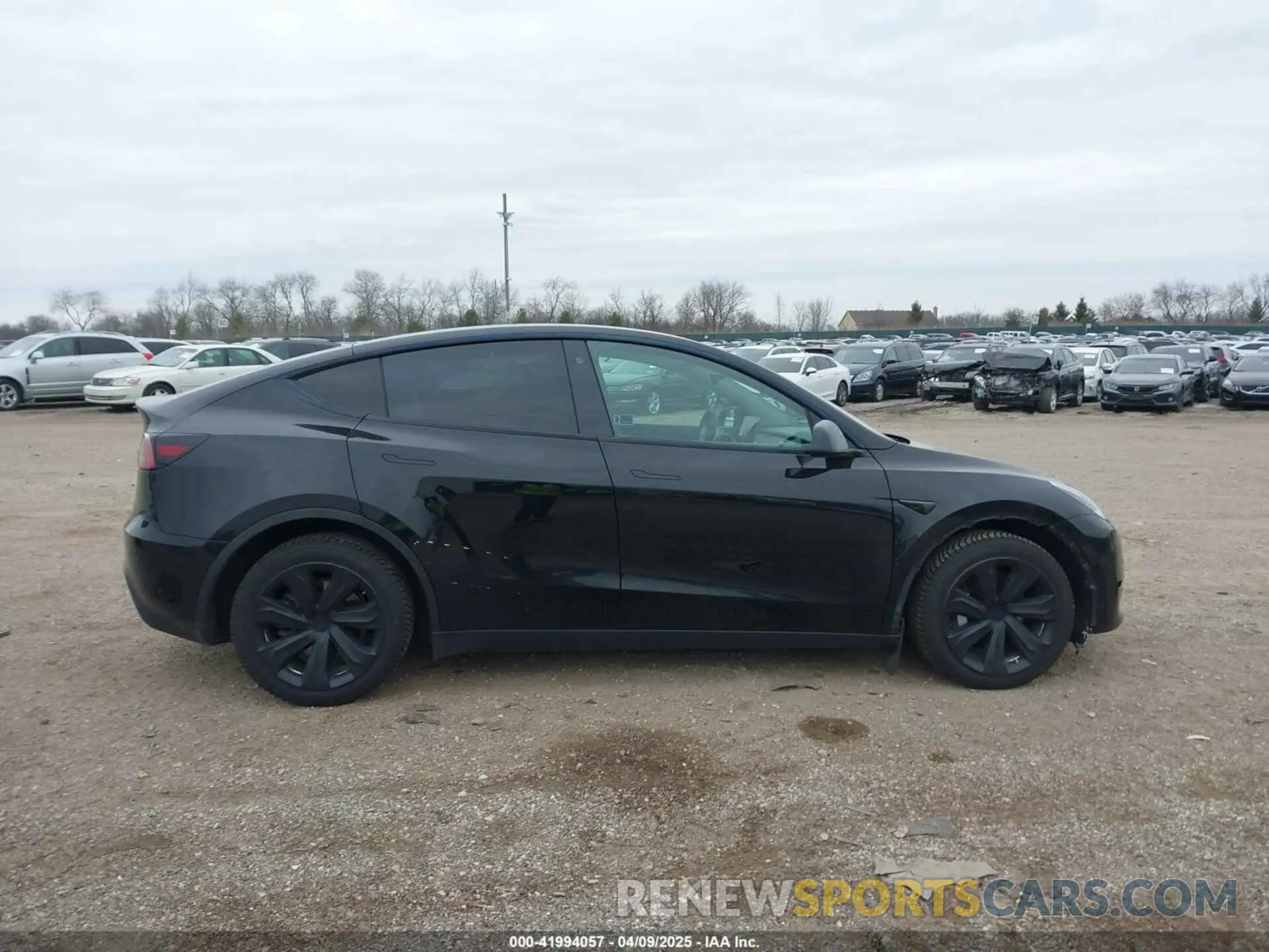 13 Фотография поврежденного автомобиля 5YJYGAEE2MF228632 TESLA MODEL Y 2021