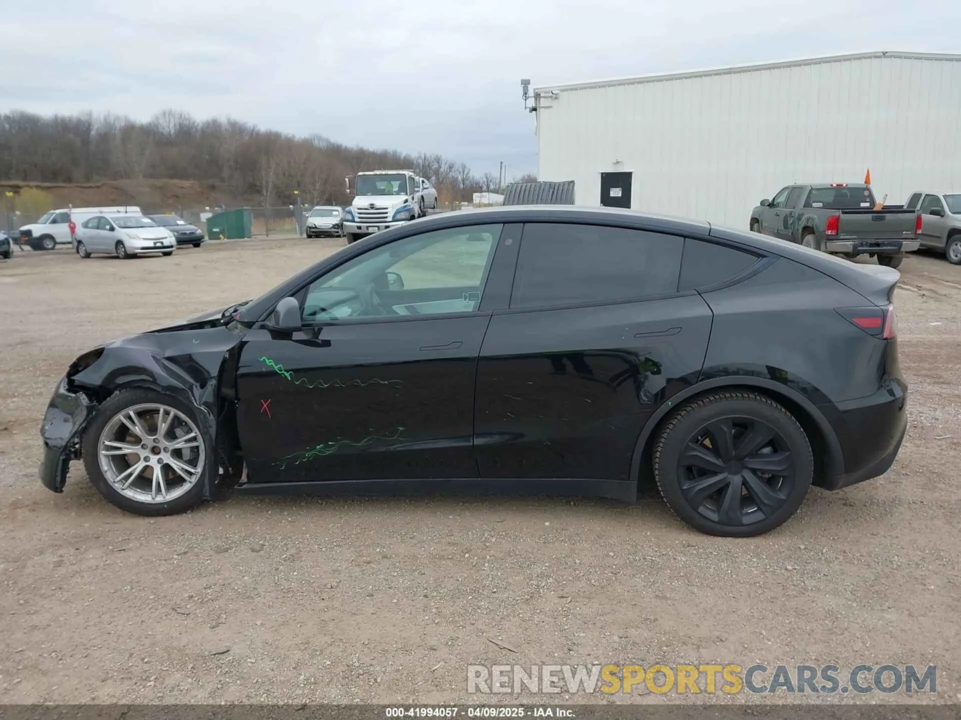 14 Фотография поврежденного автомобиля 5YJYGAEE2MF228632 TESLA MODEL Y 2021