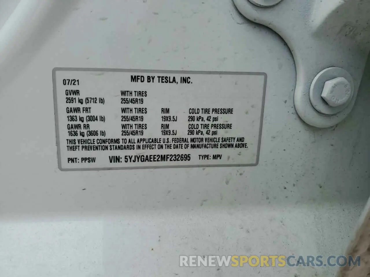 14 Photograph of a damaged car 5YJYGAEE2MF232695 TESLA MODEL Y 2021
