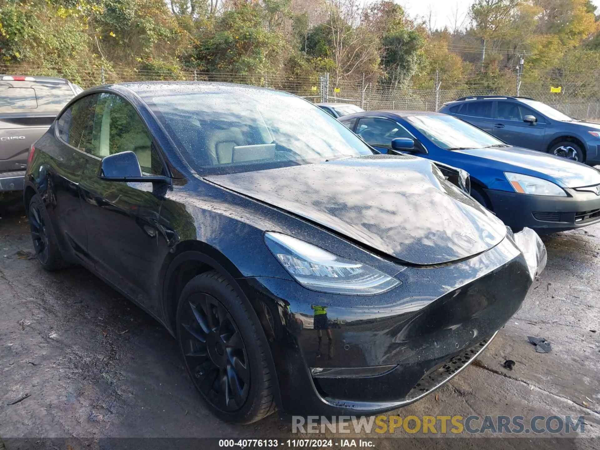 1 Photograph of a damaged car 5YJYGAEE2MF273201 TESLA MODEL Y 2021