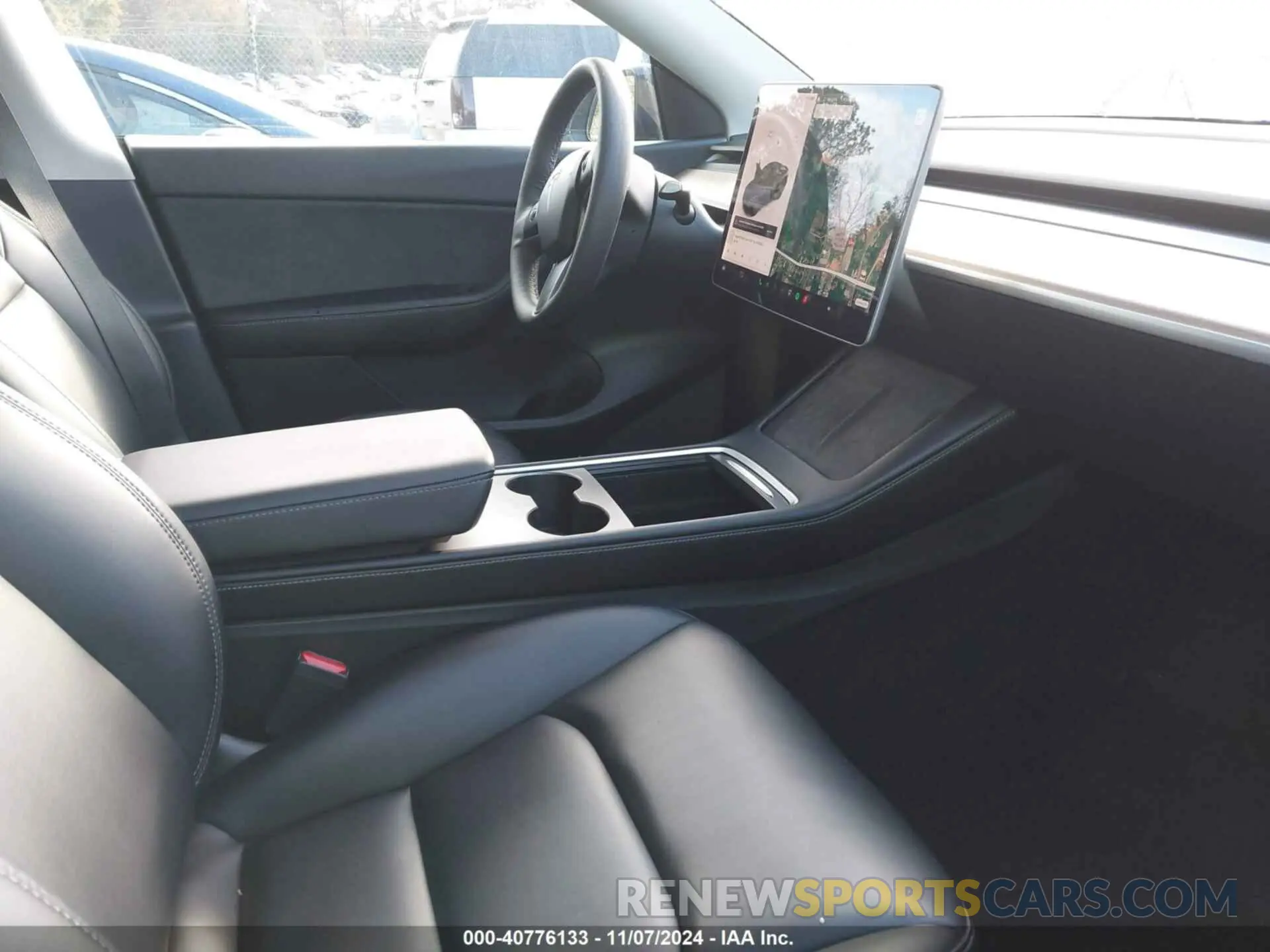 5 Photograph of a damaged car 5YJYGAEE2MF273201 TESLA MODEL Y 2021