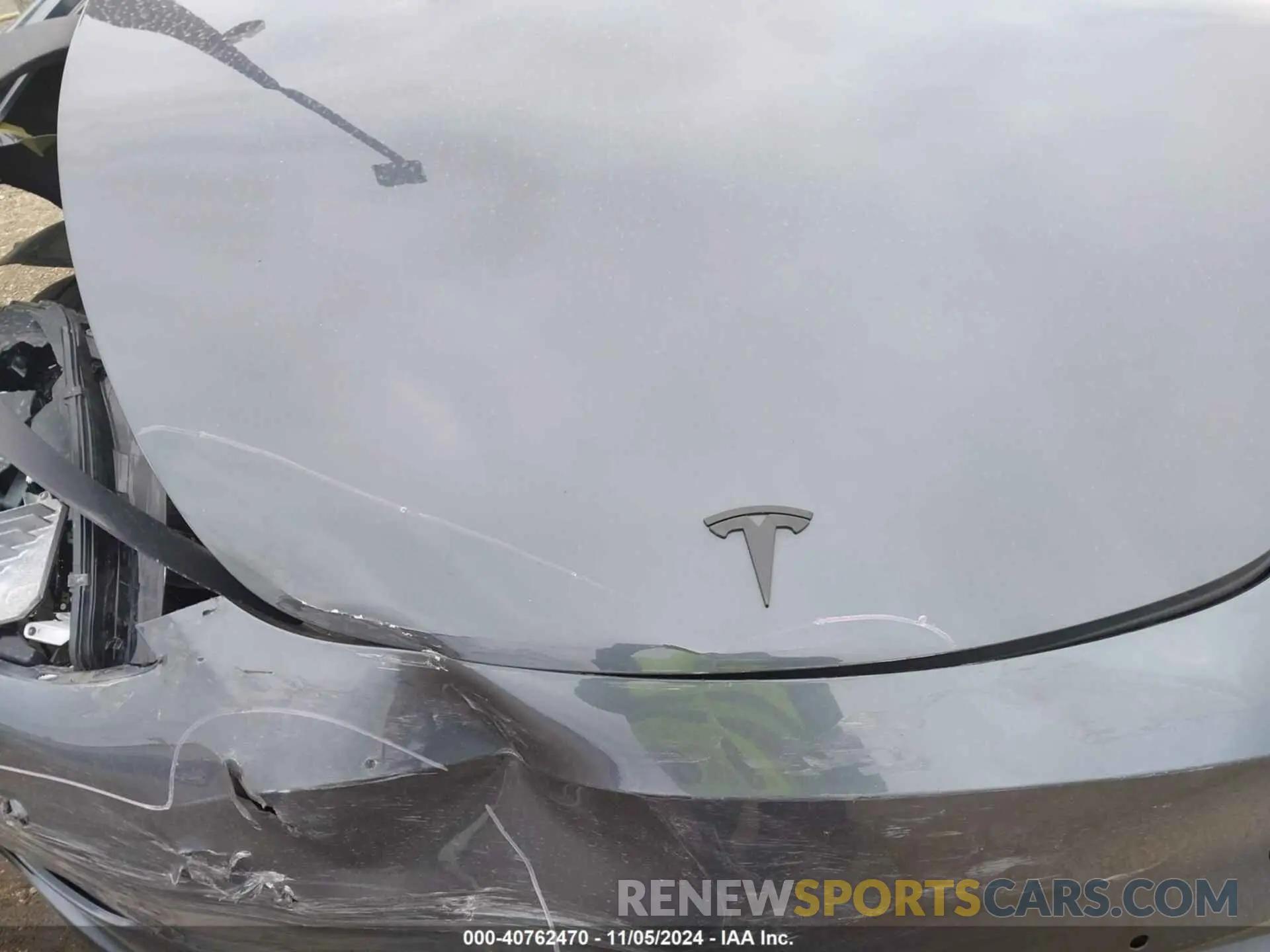 10 Photograph of a damaged car 5YJYGAEE2MF299930 TESLA MODEL Y 2021