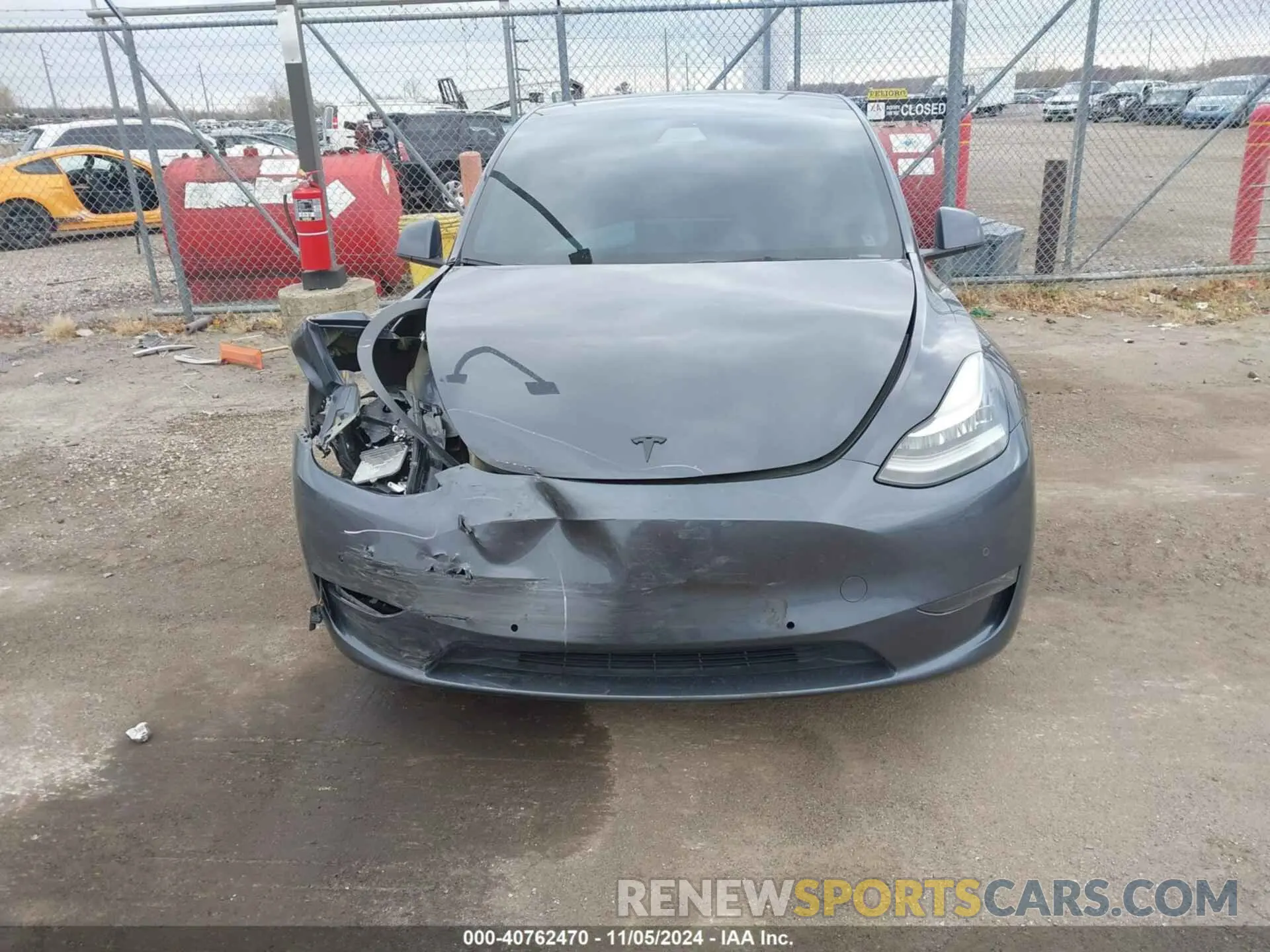 12 Photograph of a damaged car 5YJYGAEE2MF299930 TESLA MODEL Y 2021
