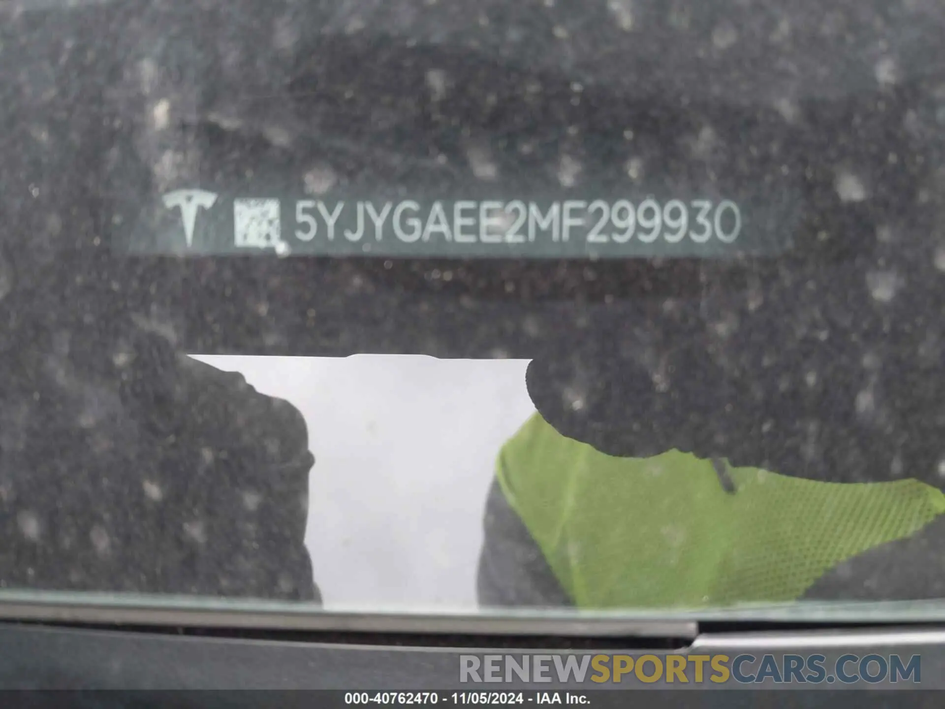 9 Photograph of a damaged car 5YJYGAEE2MF299930 TESLA MODEL Y 2021