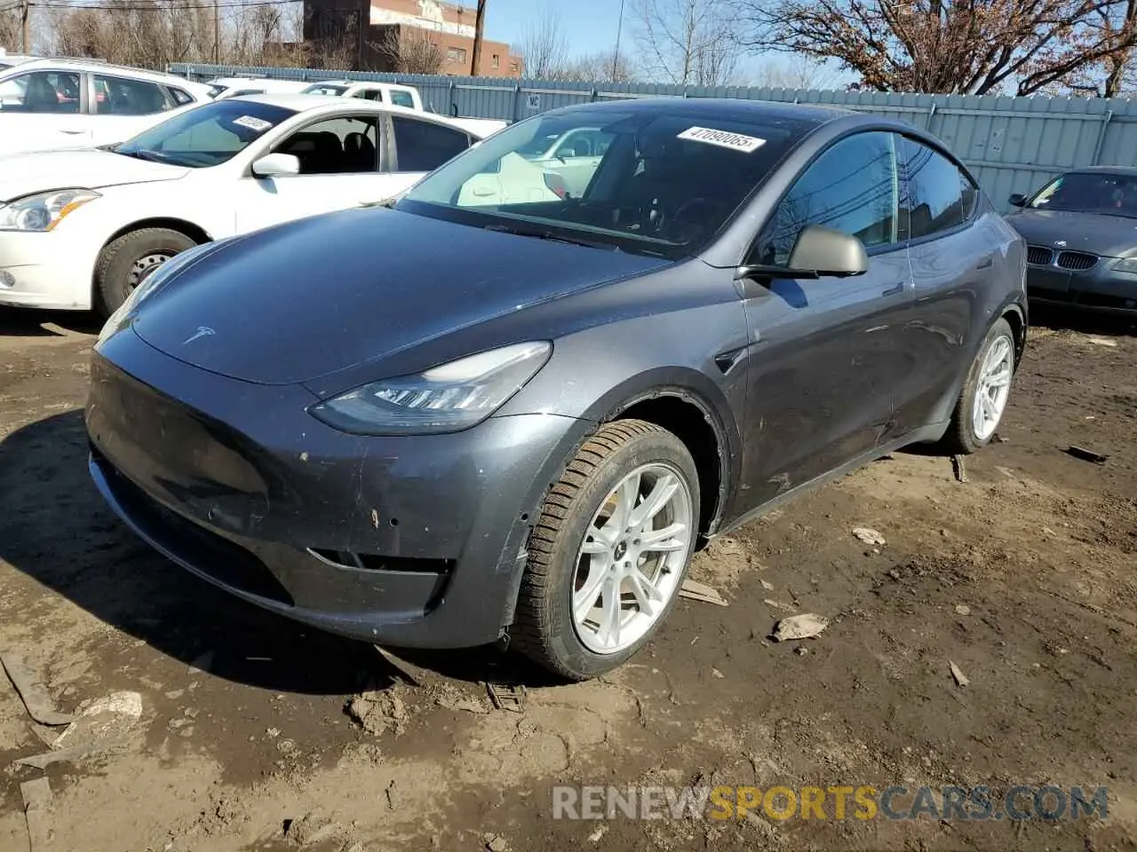 1 Фотография поврежденного автомобиля 5YJYGAEE3MF185533 TESLA MODEL Y 2021