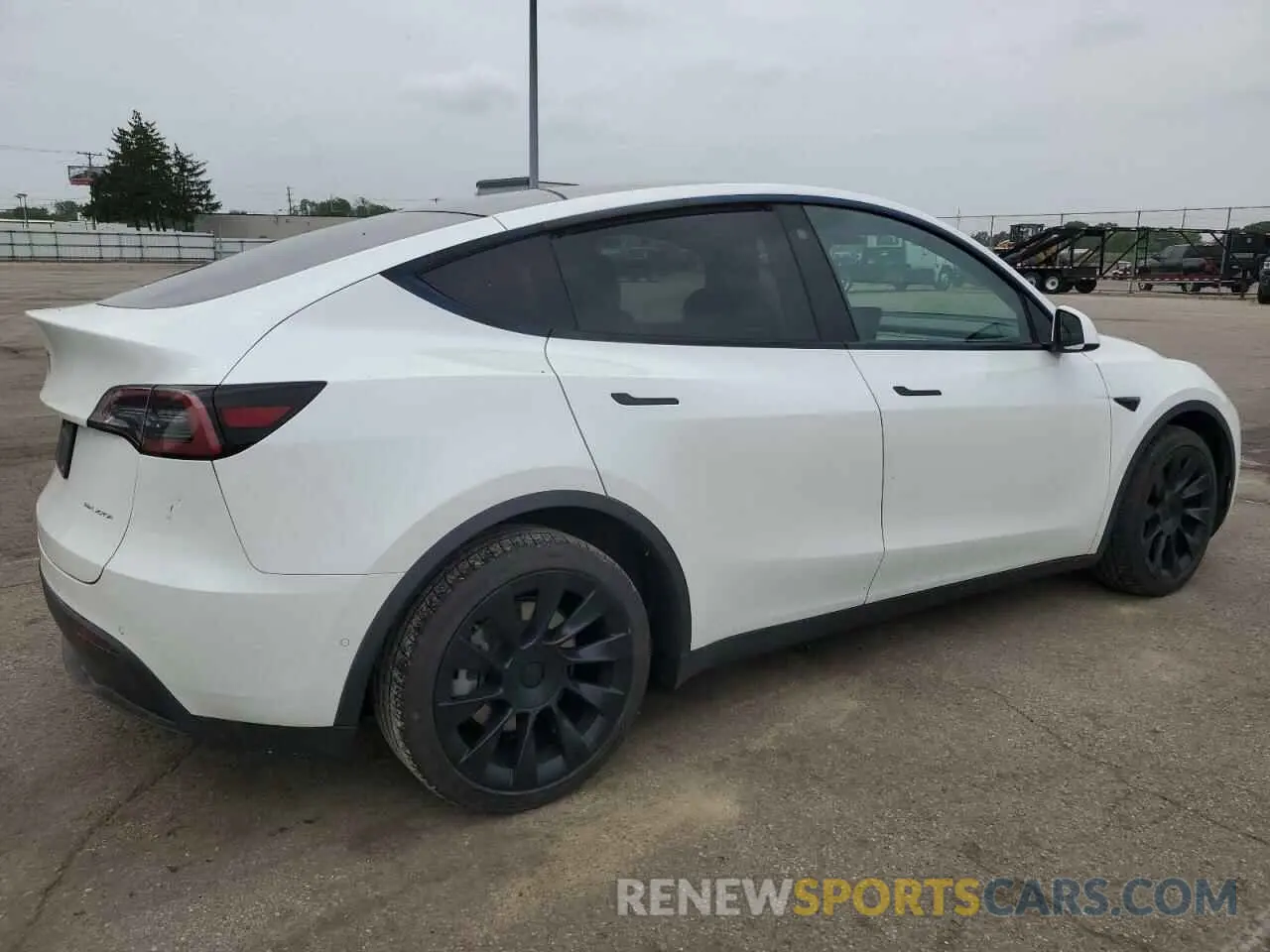 3 Фотография поврежденного автомобиля 5YJYGAEE3MF188366 TESLA MODEL Y 2021