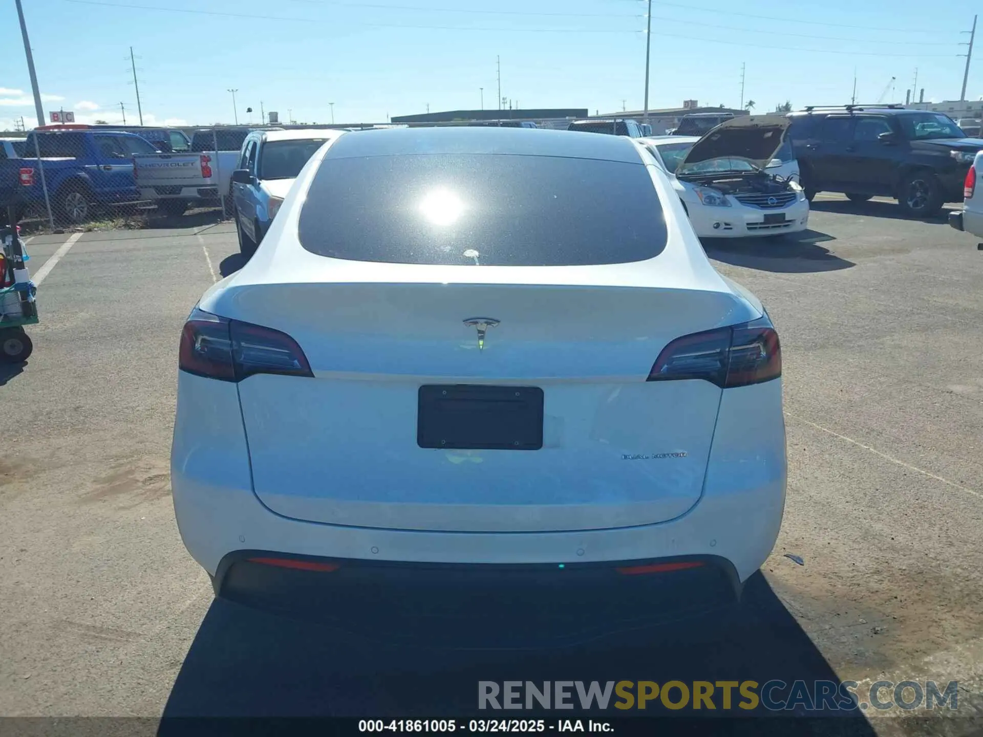 16 Фотография поврежденного автомобиля 5YJYGAEE3MF194197 TESLA MODEL Y 2021