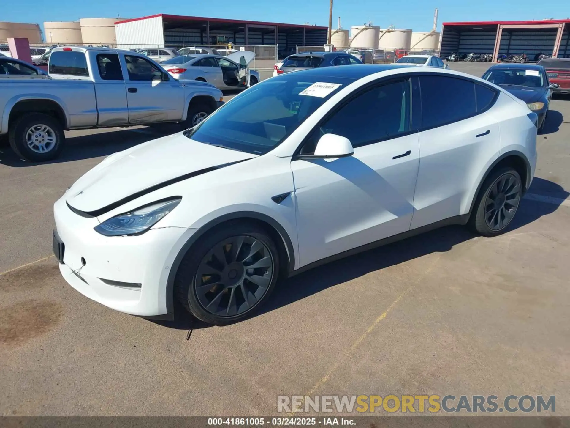 2 Фотография поврежденного автомобиля 5YJYGAEE3MF194197 TESLA MODEL Y 2021