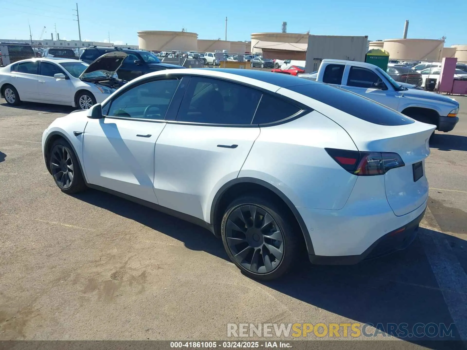 3 Фотография поврежденного автомобиля 5YJYGAEE3MF194197 TESLA MODEL Y 2021