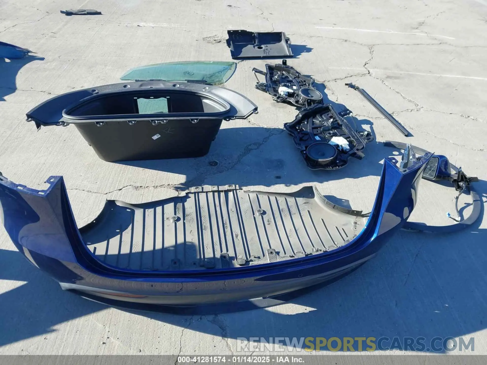 20 Photograph of a damaged car 5YJYGAEE3MF299614 TESLA MODEL Y 2021