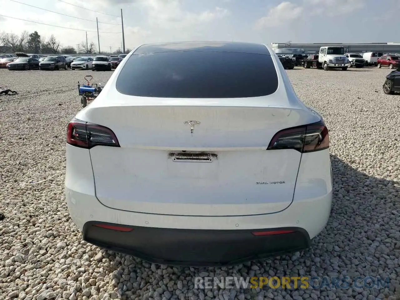 6 Фотография поврежденного автомобиля 5YJYGAEE4MF150046 TESLA MODEL Y 2021