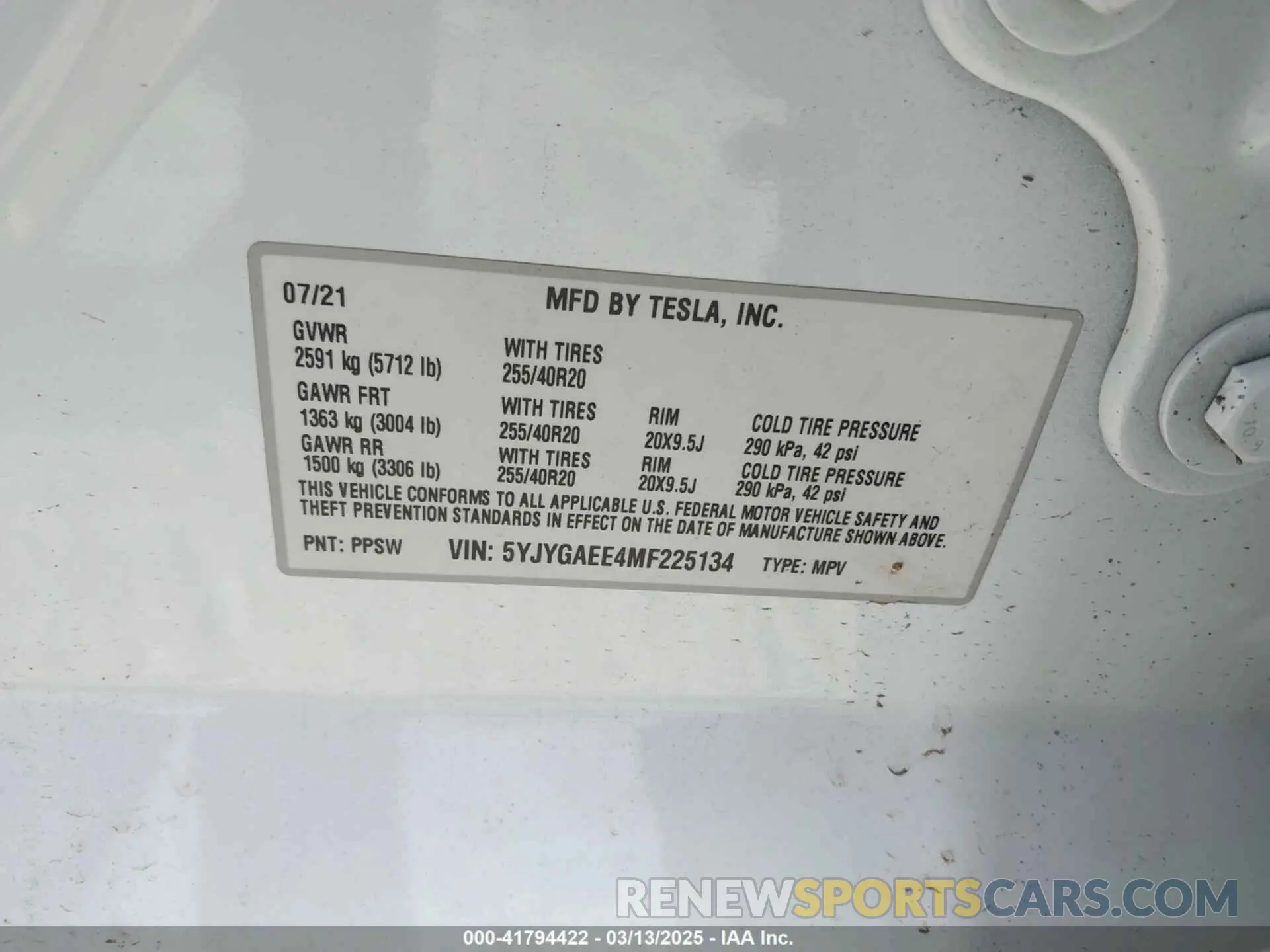 9 Photograph of a damaged car 5YJYGAEE4MF225134 TESLA MODEL Y 2021