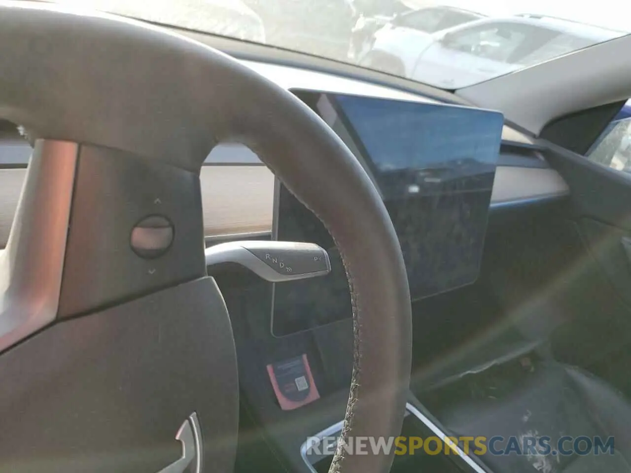 9 Photograph of a damaged car 5YJYGAEE4MF303864 TESLA MODEL Y 2021