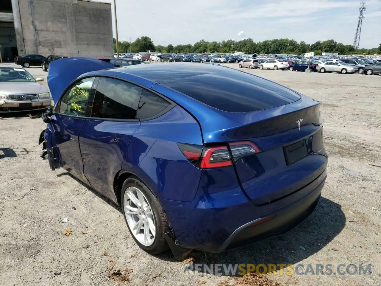 3 Photograph of a damaged car 5YJYGAEE5MF116357 TESLA MODEL Y 2021