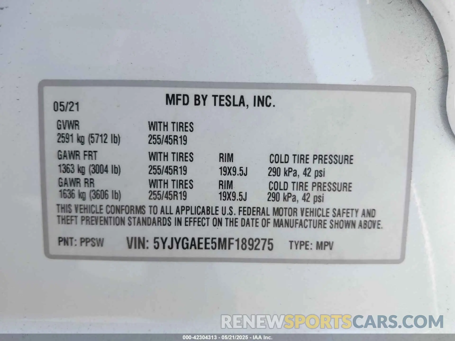 9 Photograph of a damaged car 5YJYGAEE5MF189275 TESLA MODEL Y 2021