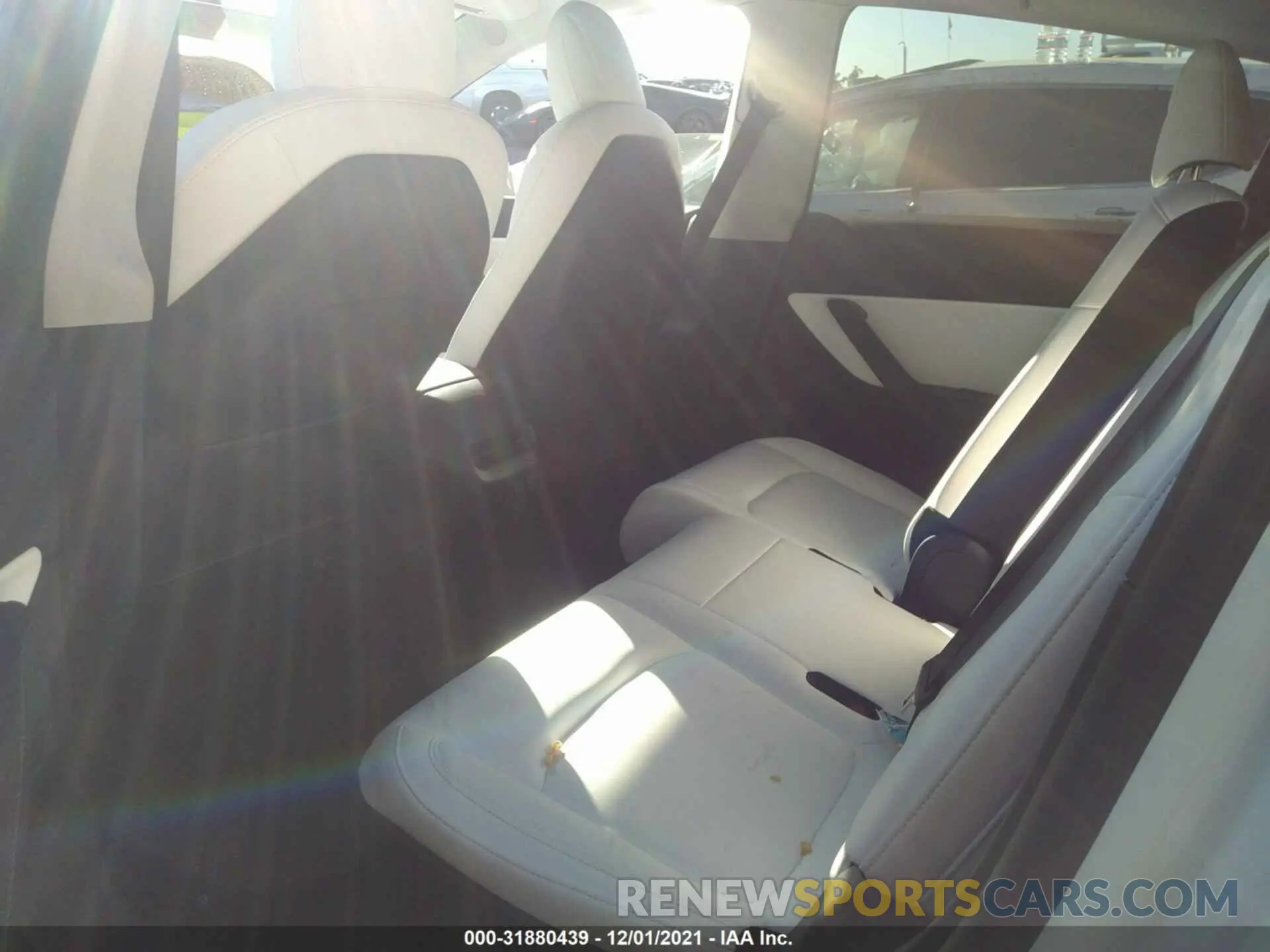 8 Photograph of a damaged car 5YJYGAEE5MF195514 TESLA MODEL Y 2021