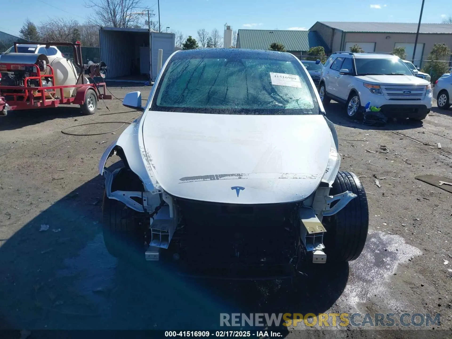 13 Photograph of a damaged car 5YJYGAEE6MF196610 TESLA MODEL Y 2021