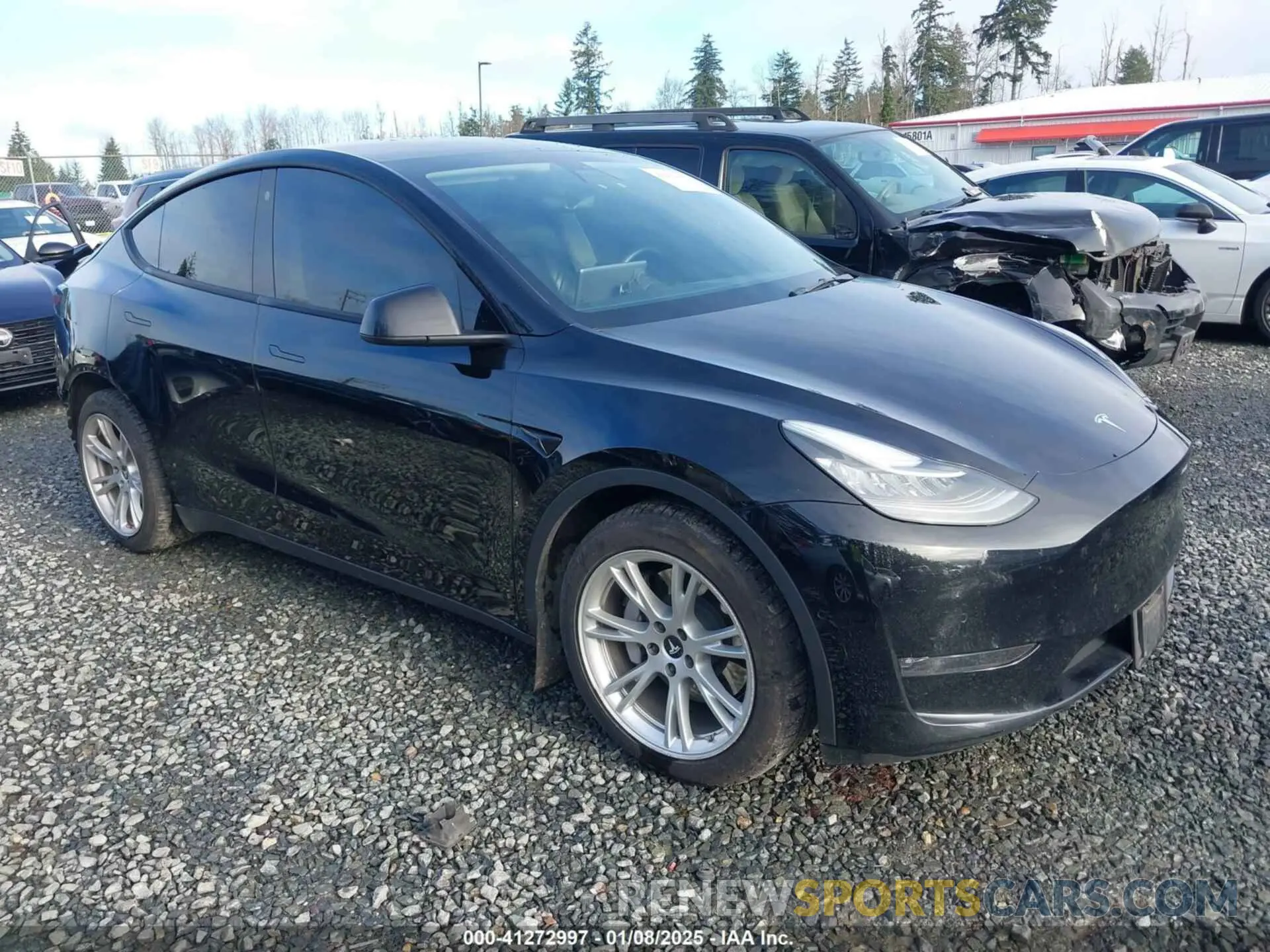 1 Фотография поврежденного автомобиля 5YJYGAEE6MF200557 TESLA MODEL Y 2021