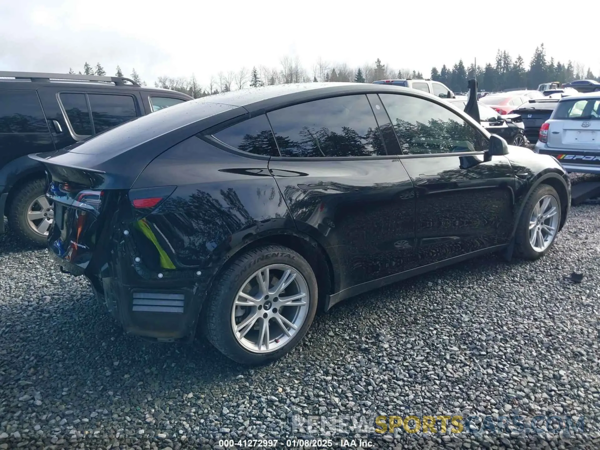 4 Фотография поврежденного автомобиля 5YJYGAEE6MF200557 TESLA MODEL Y 2021