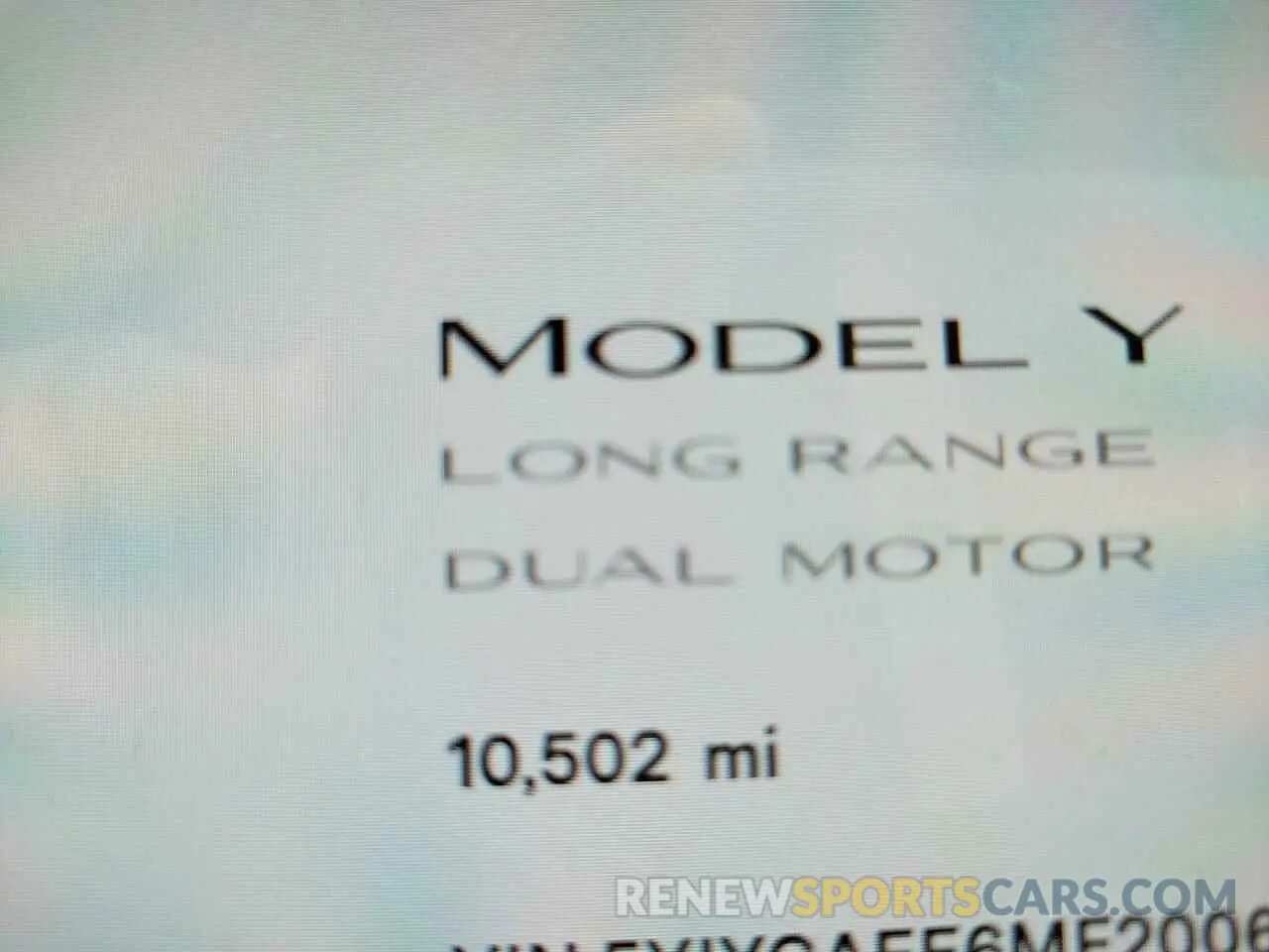 8 Photograph of a damaged car 5YJYGAEE6MF200638 TESLA MODEL Y 2021
