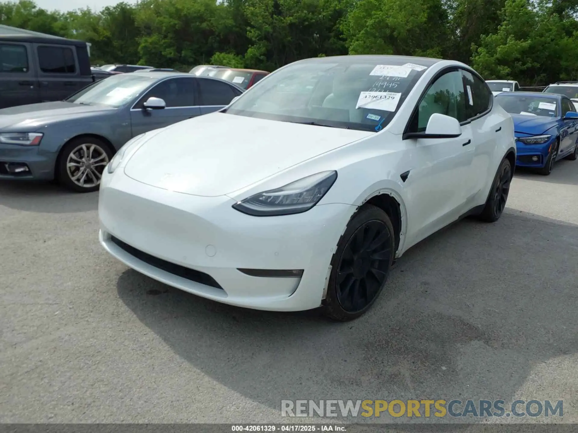2 Фотография поврежденного автомобиля 5YJYGAEE6MF212241 TESLA MODEL Y 2021