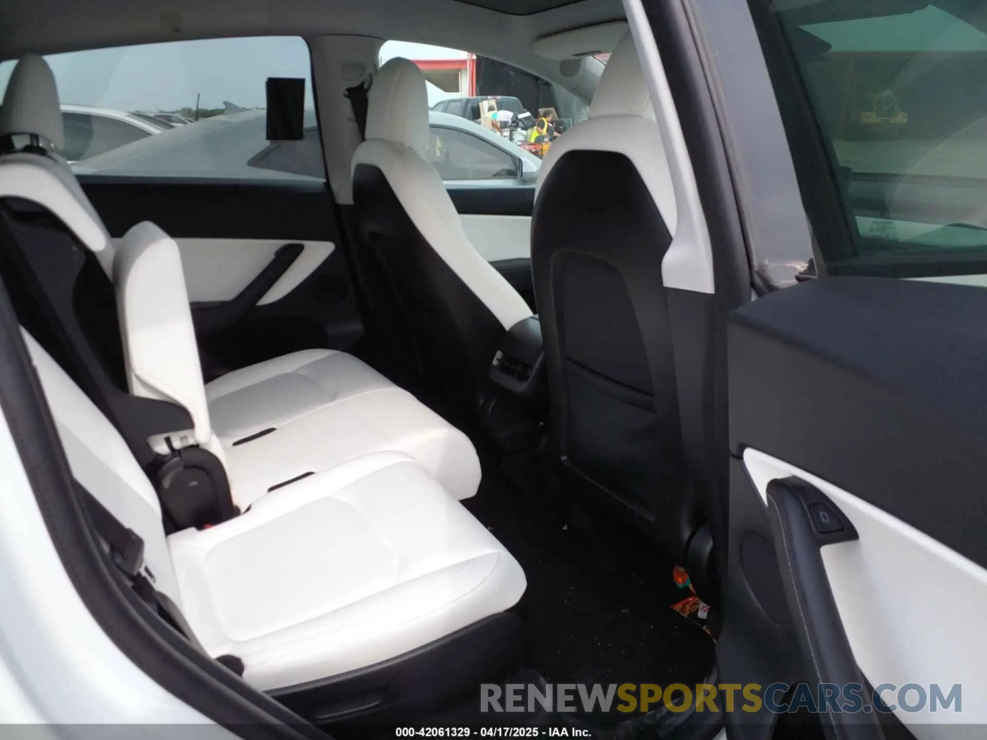 8 Фотография поврежденного автомобиля 5YJYGAEE6MF212241 TESLA MODEL Y 2021