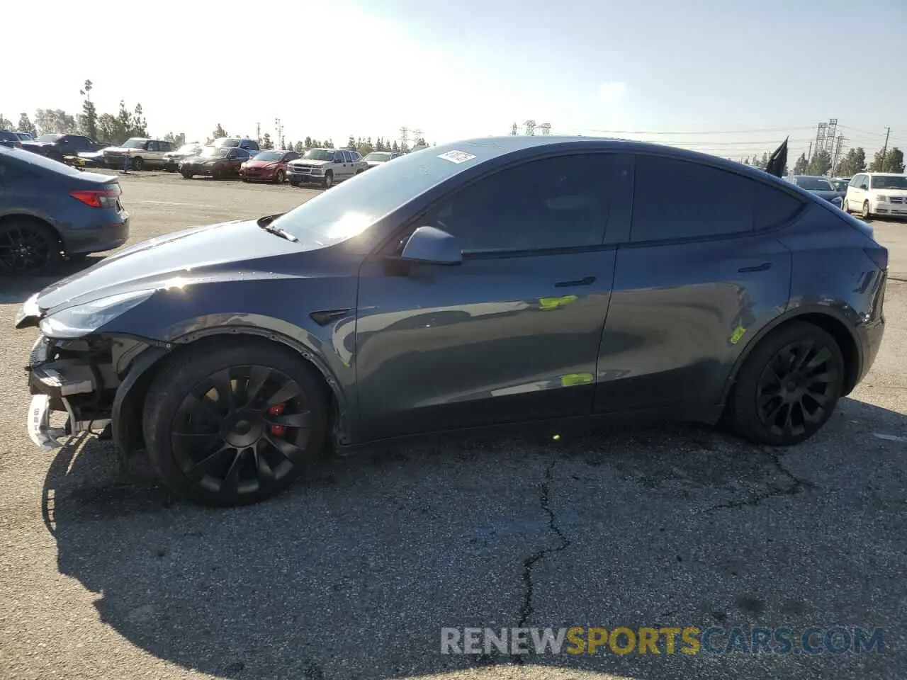 1 Фотография поврежденного автомобиля 5YJYGAEE6MF244347 TESLA MODEL Y 2021