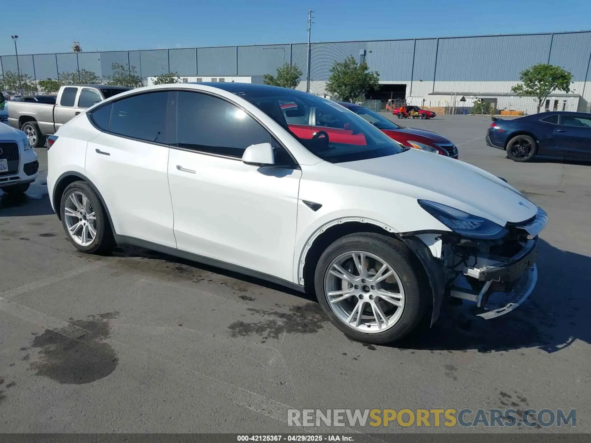 1 Photograph of a damaged car 5YJYGAEE6MF281799 TESLA MODEL Y 2021