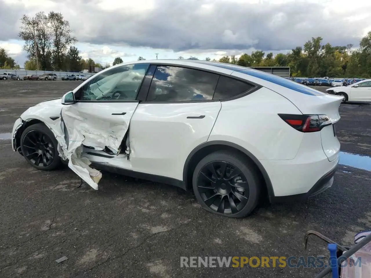 2 Фотография поврежденного автомобиля 5YJYGAEE6MF293452 TESLA MODEL Y 2021