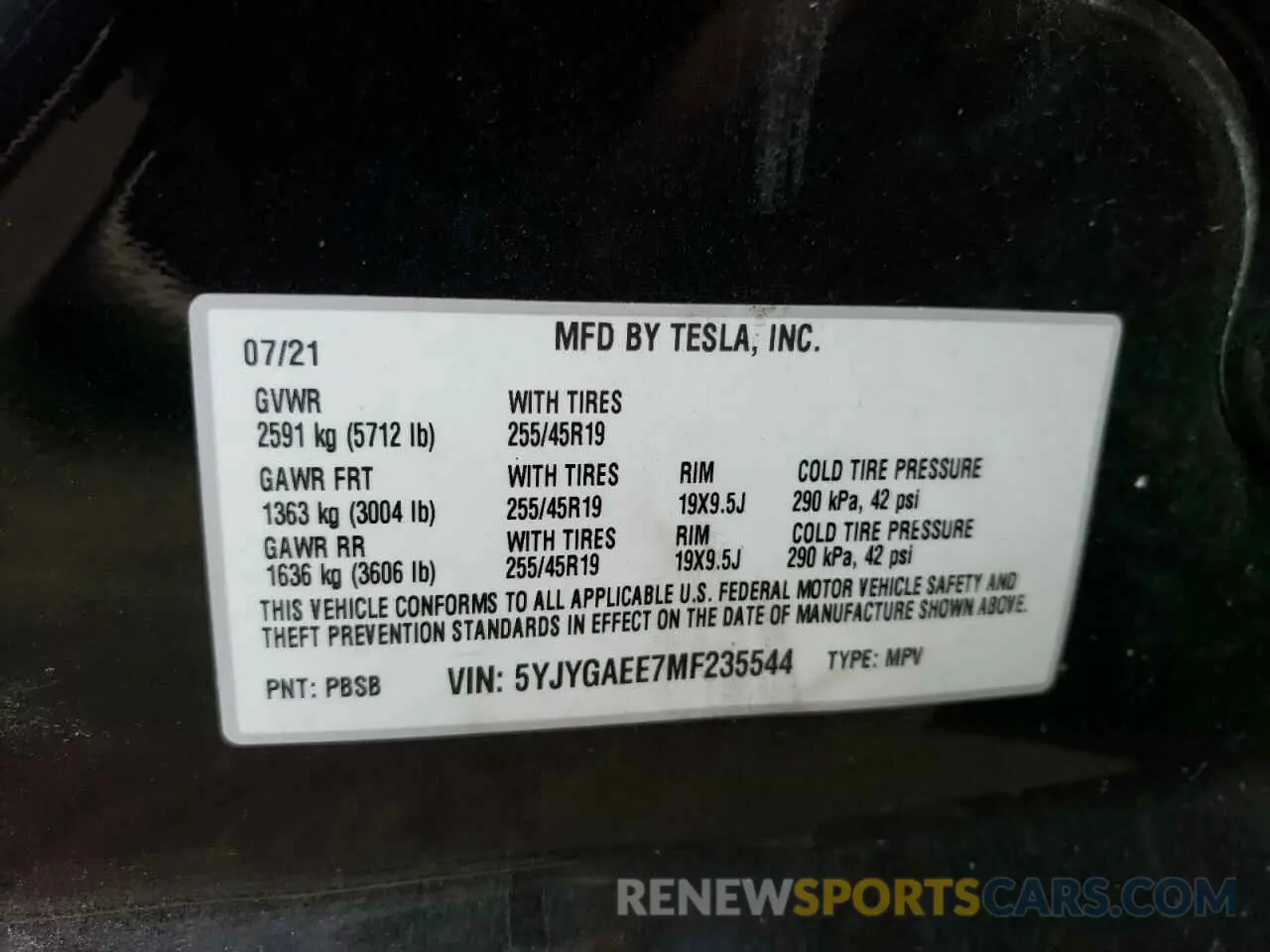 10 Photograph of a damaged car 5YJYGAEE7MF235544 TESLA MODEL Y 2021