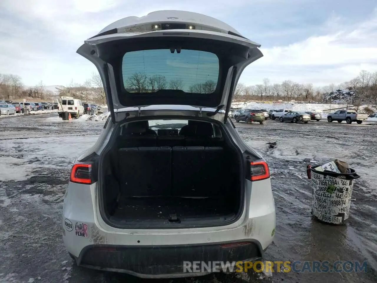 6 Фотография поврежденного автомобиля 5YJYGAEE7MF281875 TESLA MODEL Y 2021