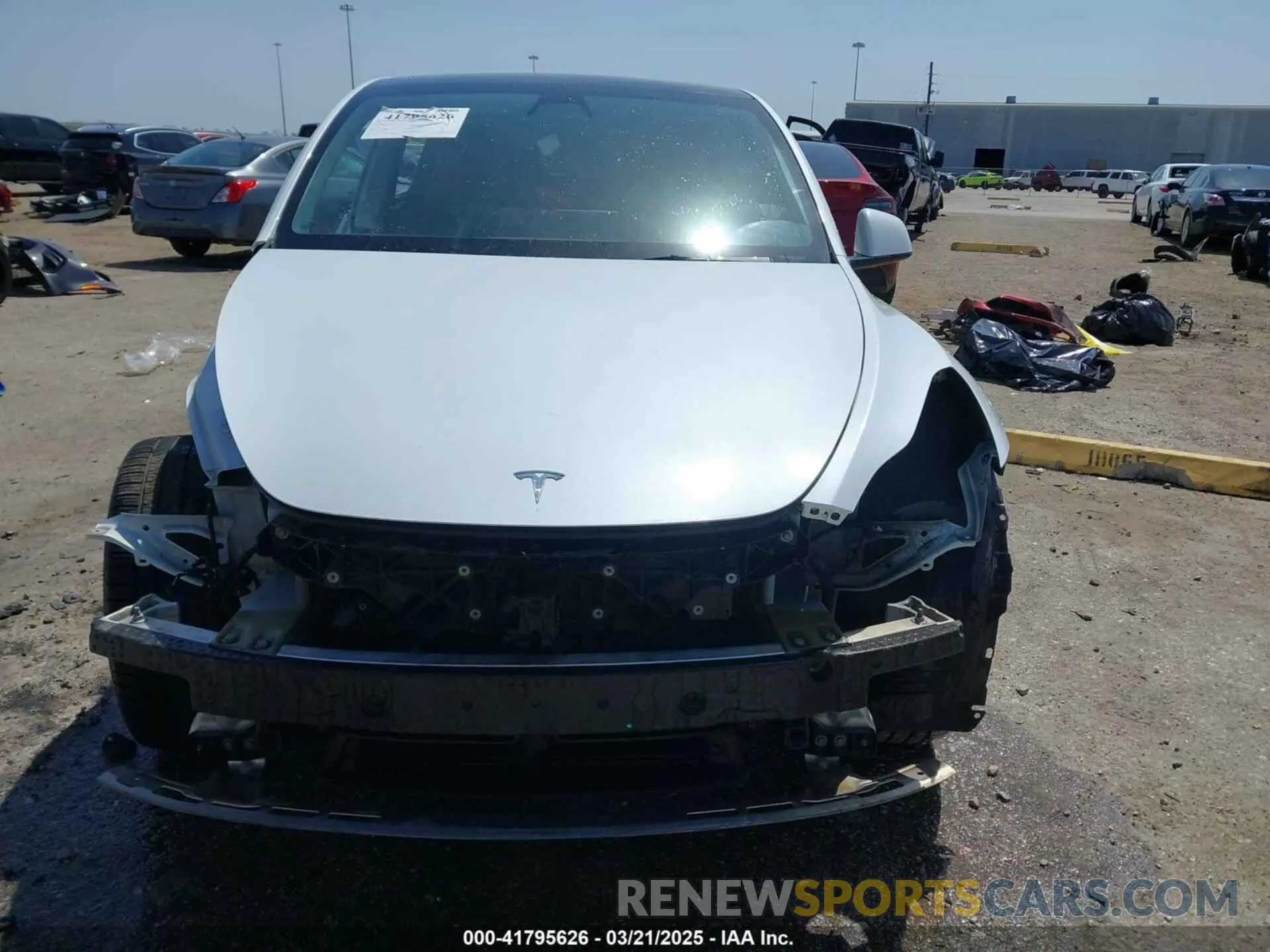 13 Фотография поврежденного автомобиля 5YJYGAEE8MF187987 TESLA MODEL Y 2021