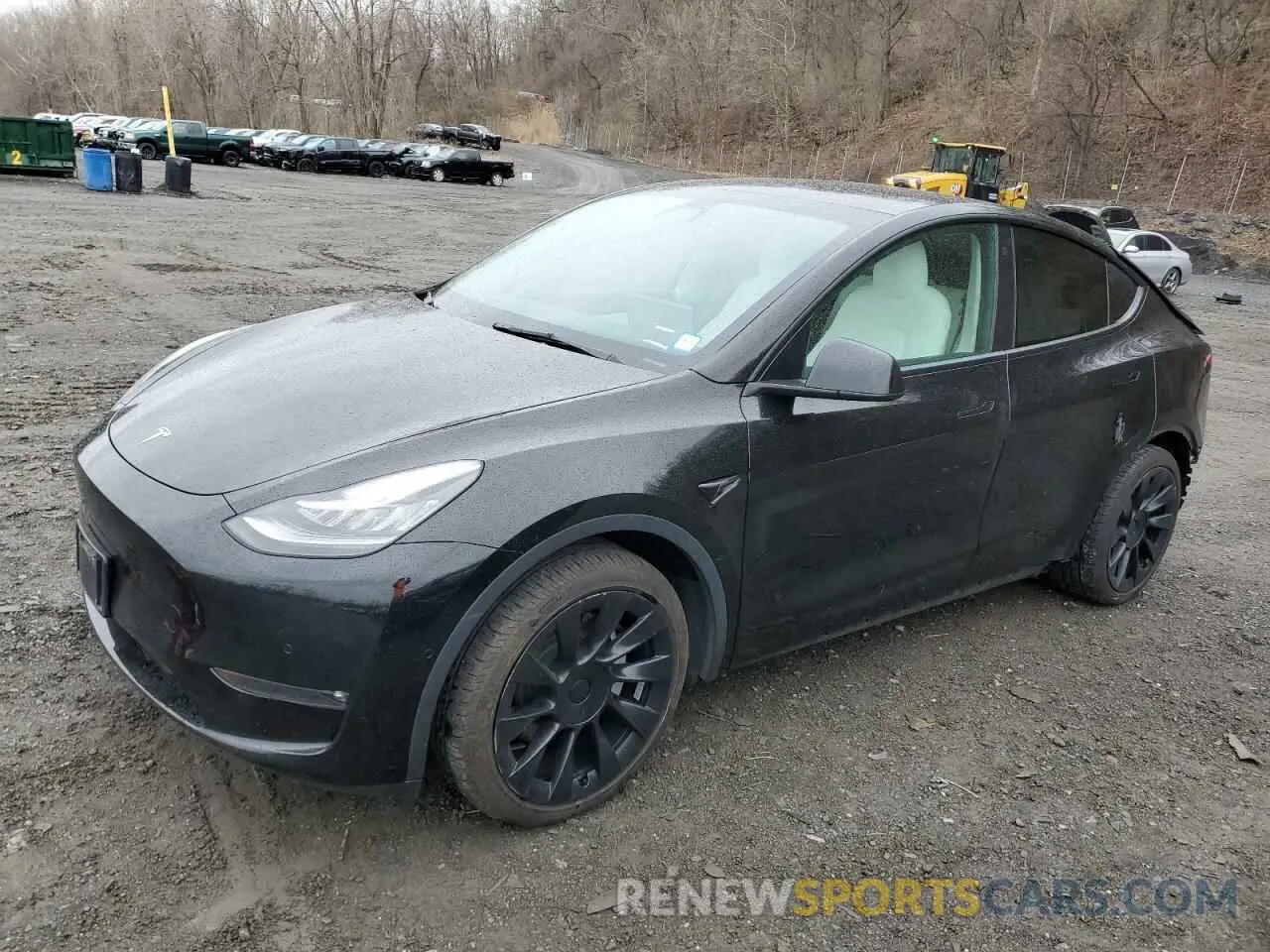 1 Photograph of a damaged car 5YJYGAEE8MF202293 TESLA MODEL Y 2021