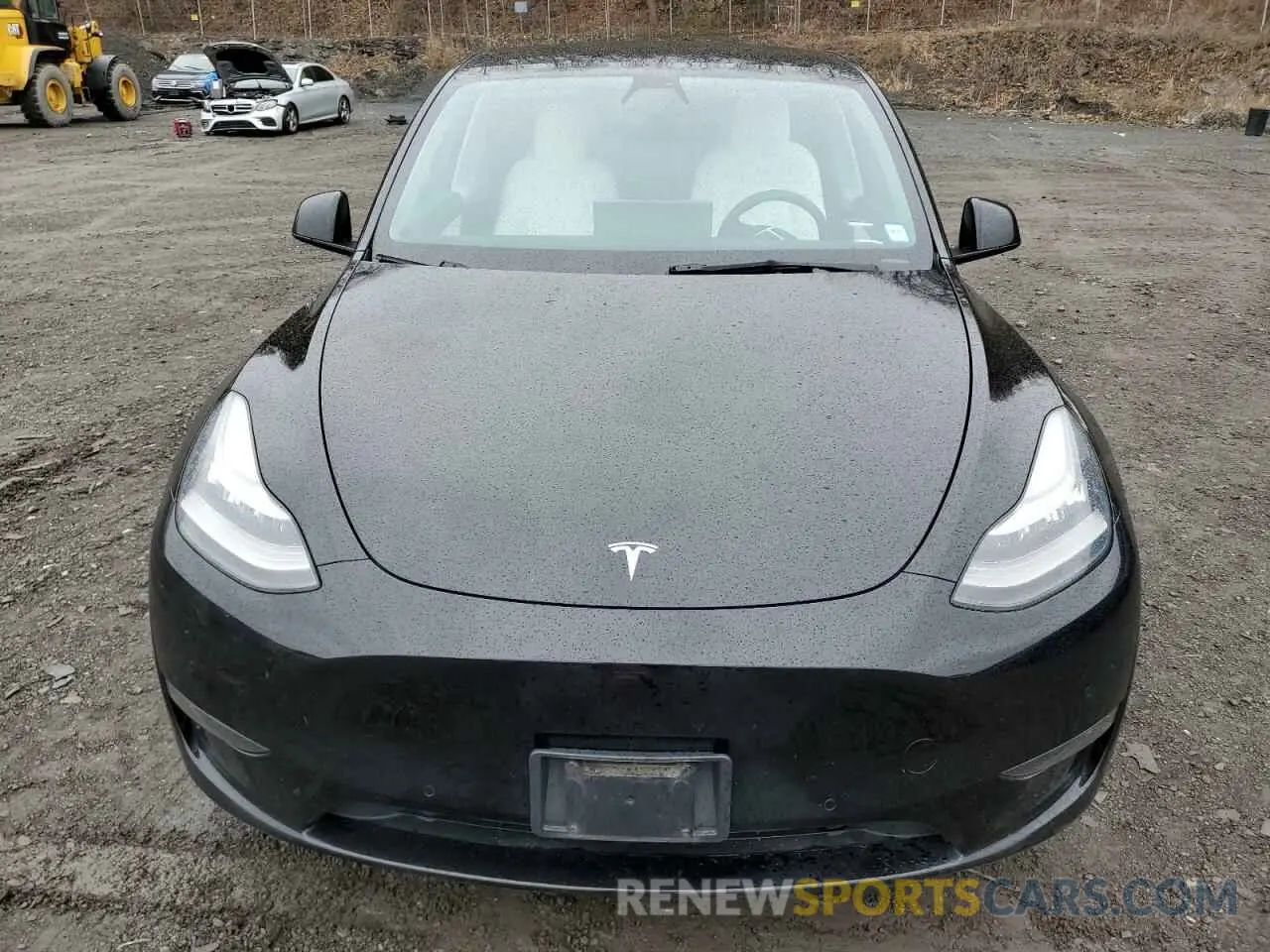5 Photograph of a damaged car 5YJYGAEE8MF202293 TESLA MODEL Y 2021