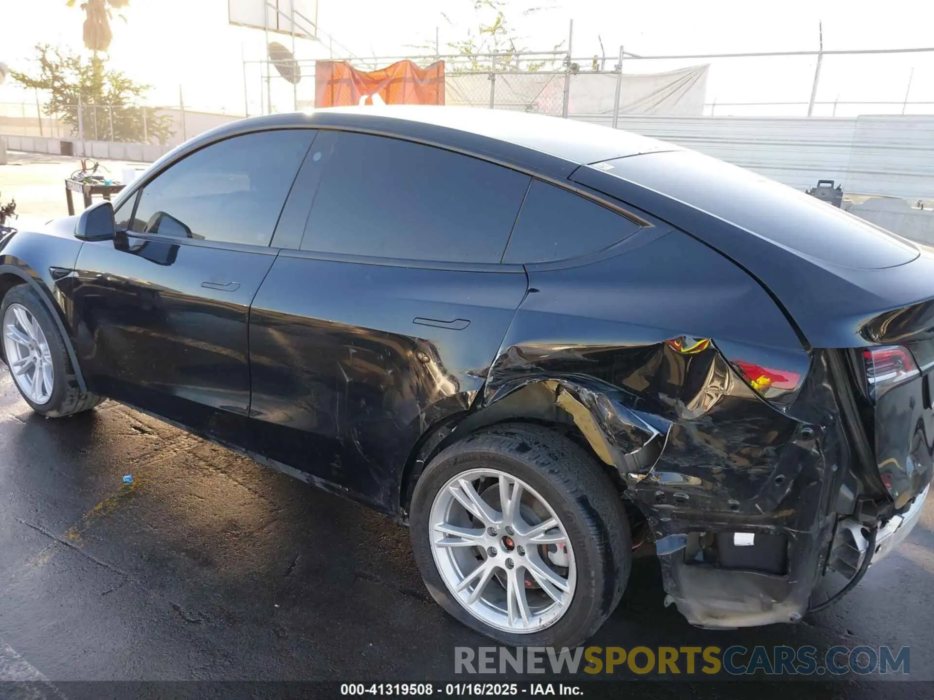 6 Фотография поврежденного автомобиля 5YJYGAEE8MF213455 TESLA MODEL Y 2021