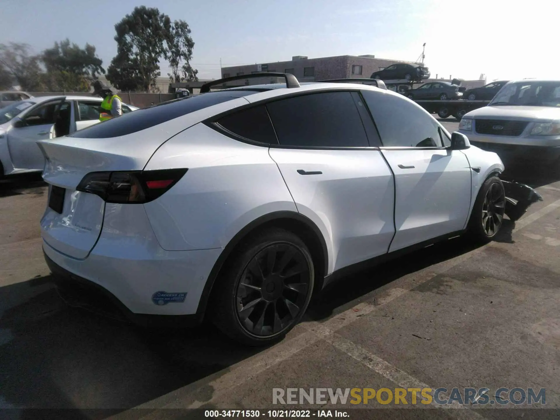 4 Photograph of a damaged car 5YJYGAEE8MF267810 TESLA MODEL Y 2021