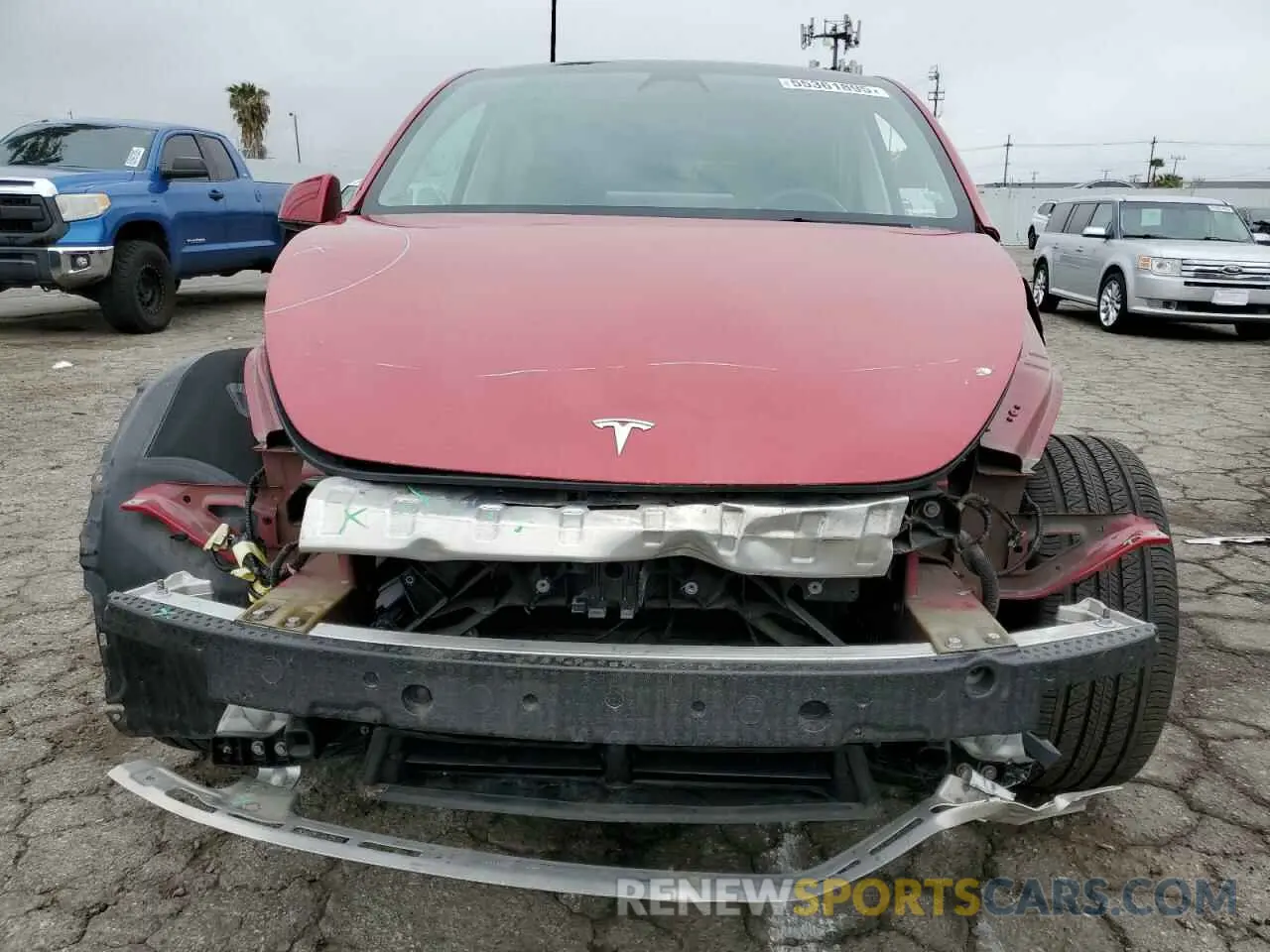 5 Photograph of a damaged car 5YJYGAEE8MF271176 TESLA MODEL Y 2021