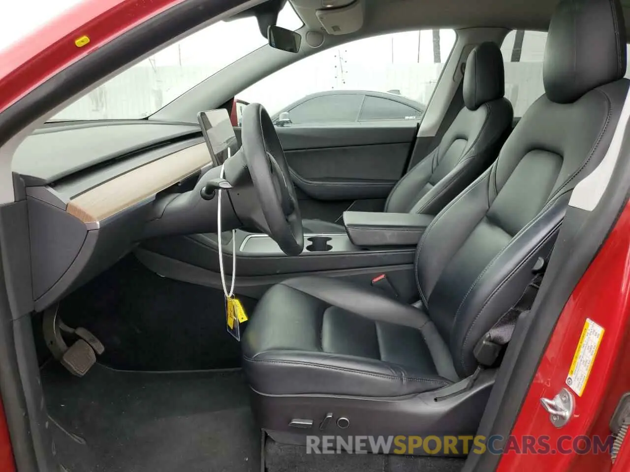 7 Photograph of a damaged car 5YJYGAEE8MF271176 TESLA MODEL Y 2021