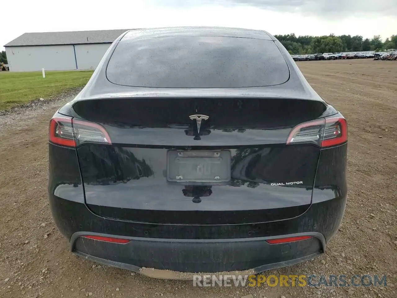6 Photograph of a damaged car 5YJYGAEE9MF187688 TESLA MODEL Y 2021