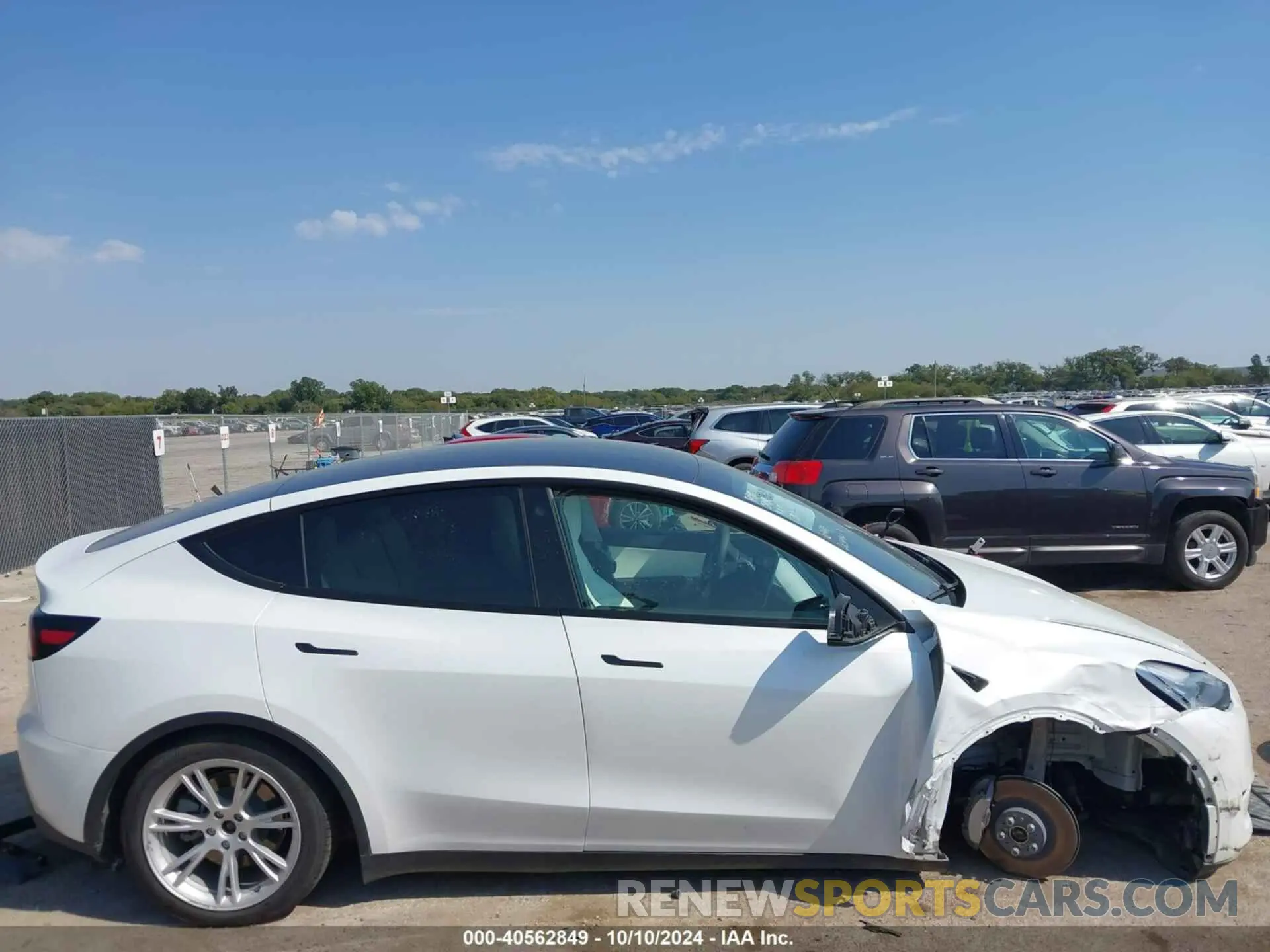 12 Фотография поврежденного автомобиля 5YJYGAEE9MF189909 TESLA MODEL Y 2021