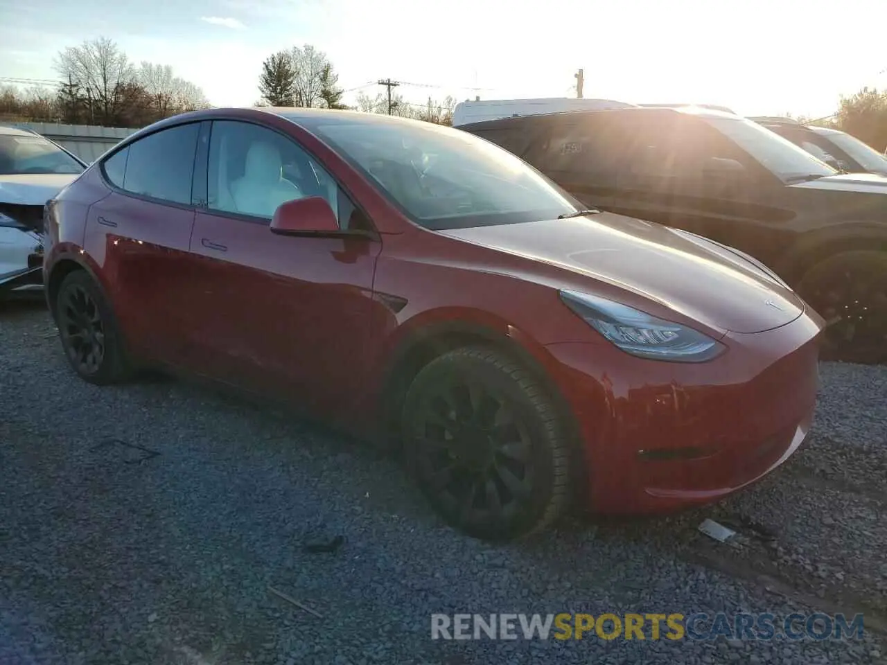 4 Фотография поврежденного автомобиля 5YJYGAEEXMF136832 TESLA MODEL Y 2021