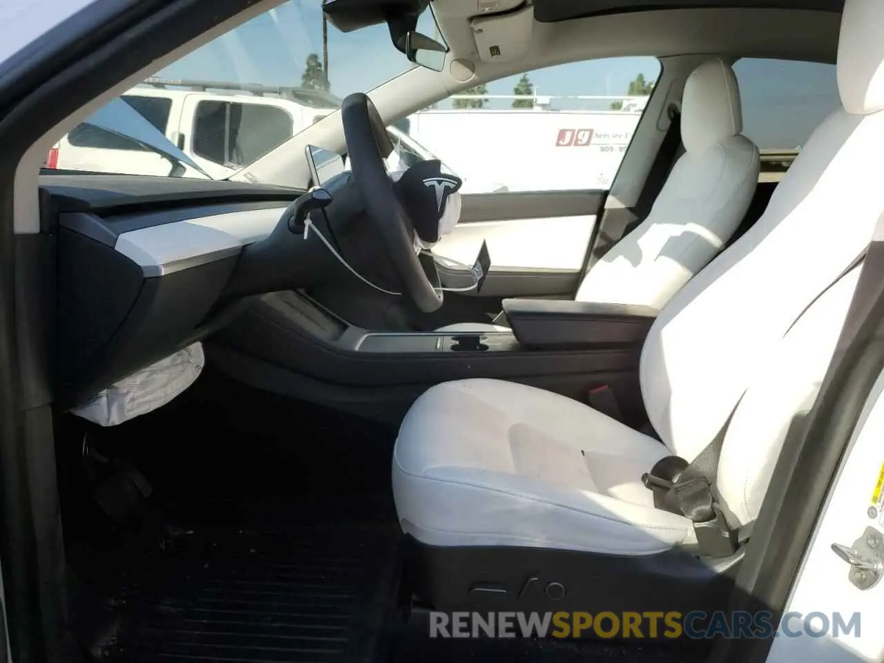 7 Photograph of a damaged car 5YJYGAEEXMF151489 TESLA MODEL Y 2021