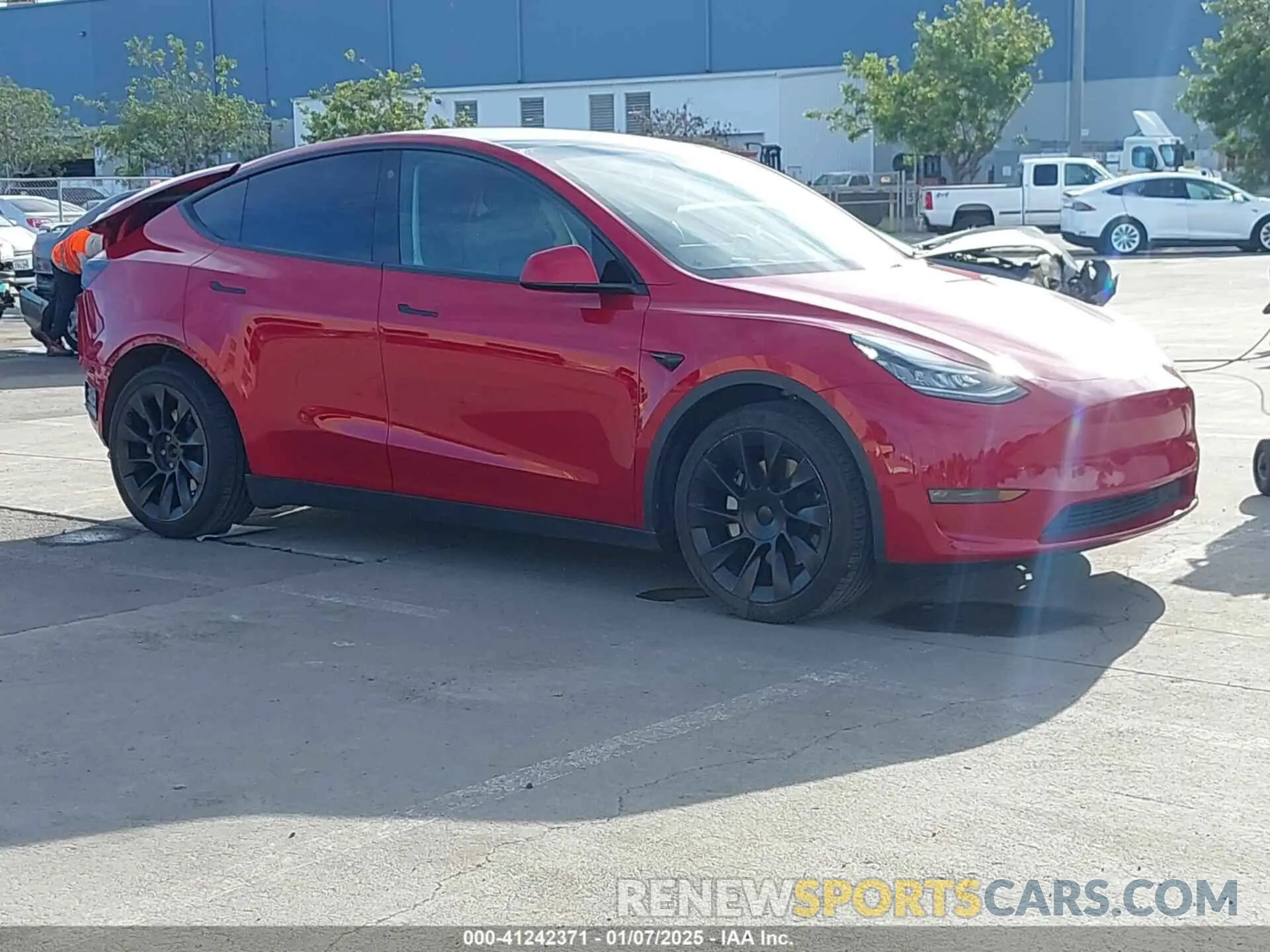 1 Фотография поврежденного автомобиля 5YJYGAEEXMF159446 TESLA MODEL Y 2021
