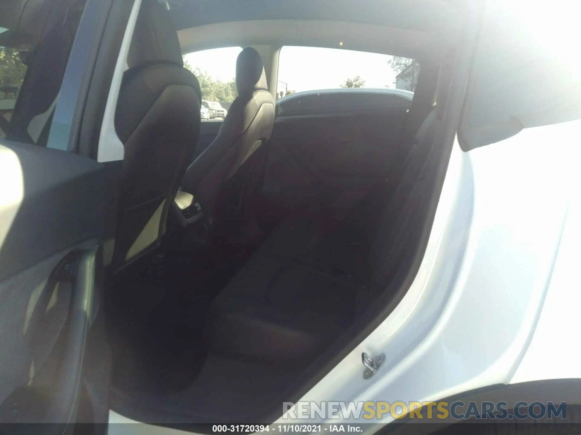 8 Photograph of a damaged car 5YJYGDED3MF107696 TESLA MODEL Y 2021